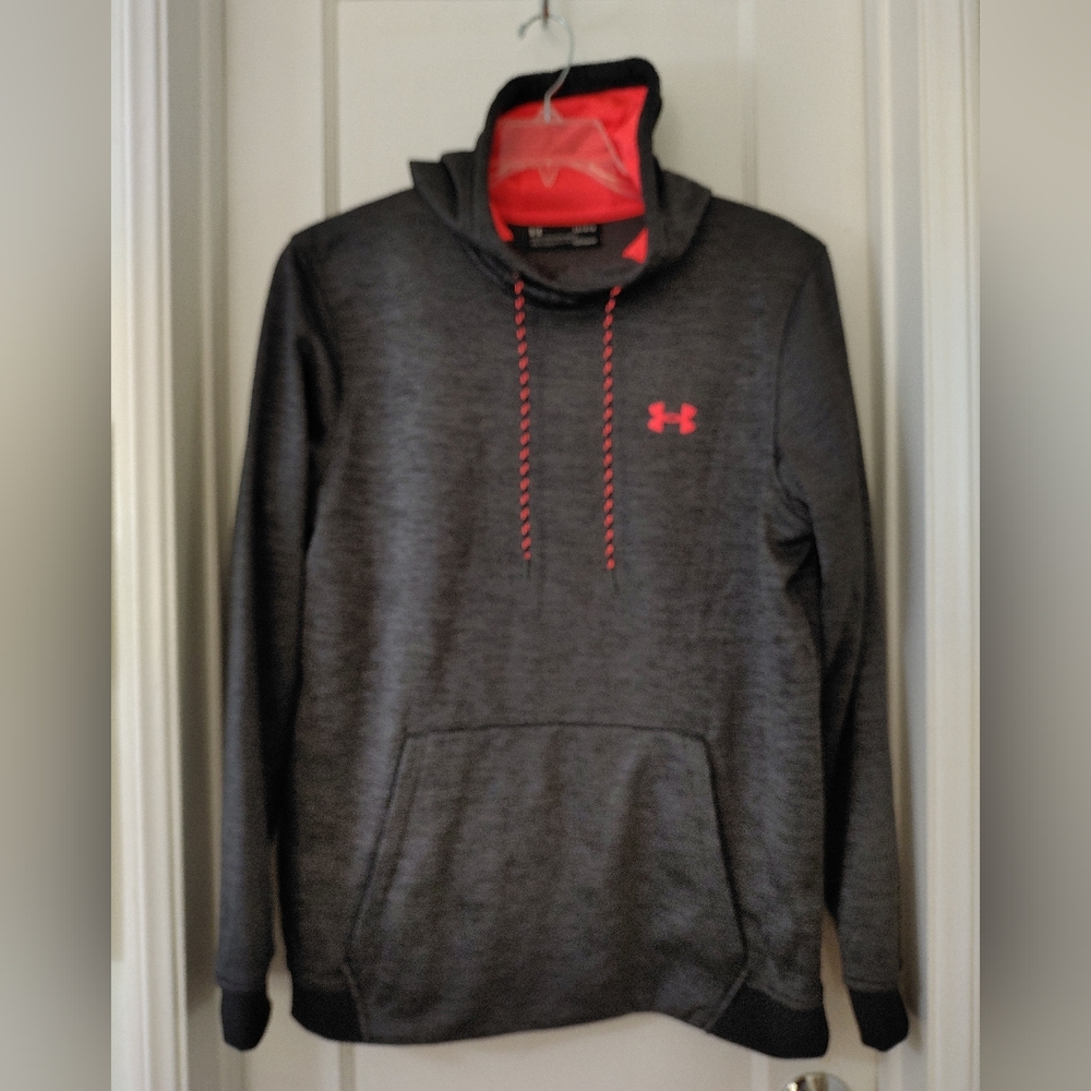 Under Armor Pullover Hoodie
